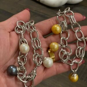 Elegant Silver Chain Bracelet with Pearls